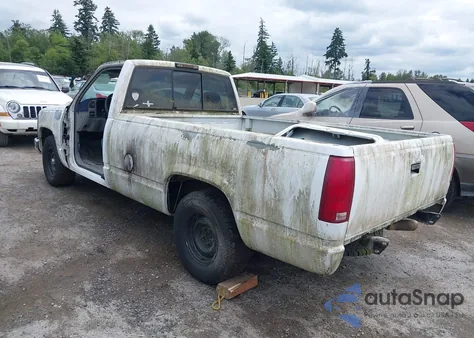 1995 GMC Sierra C1500 z USA, uszkodzony, nr VIN 1GTEC14H4SZ517934